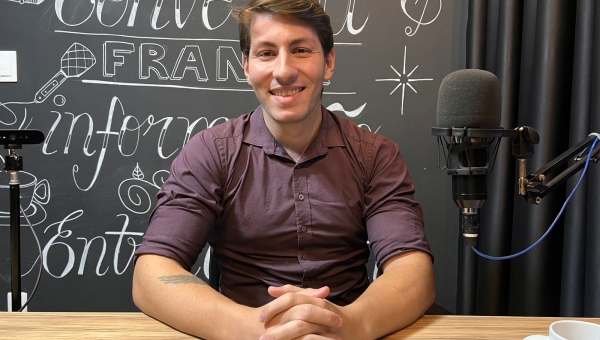 Farmacêutico destaca desafios na interpretação de prescrições médicas no Acre durante Podcast